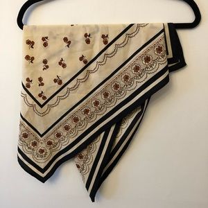 Vintage Handkerchief/Scarf - floral pattern